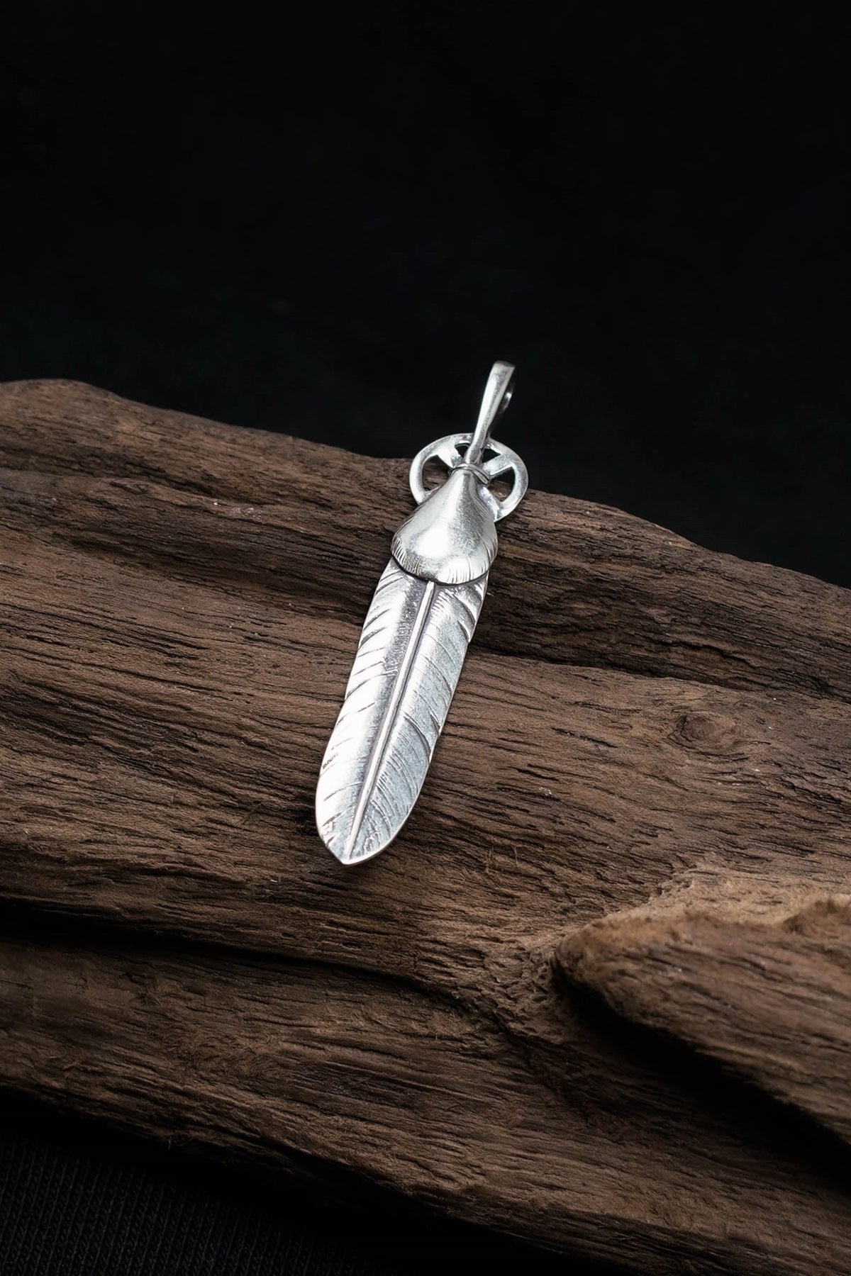 Small Feather Leaf Retro 925 Silver Pendant Takahashi Goro
