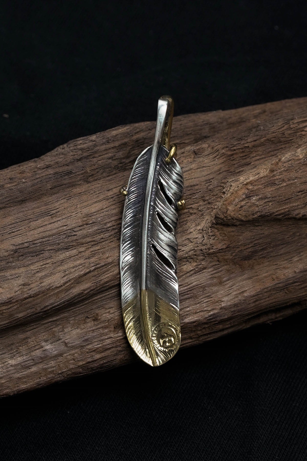 Right Eagle Claw Feather Retro 925 Silver Pendant Japan Takahashi Goro with Brass