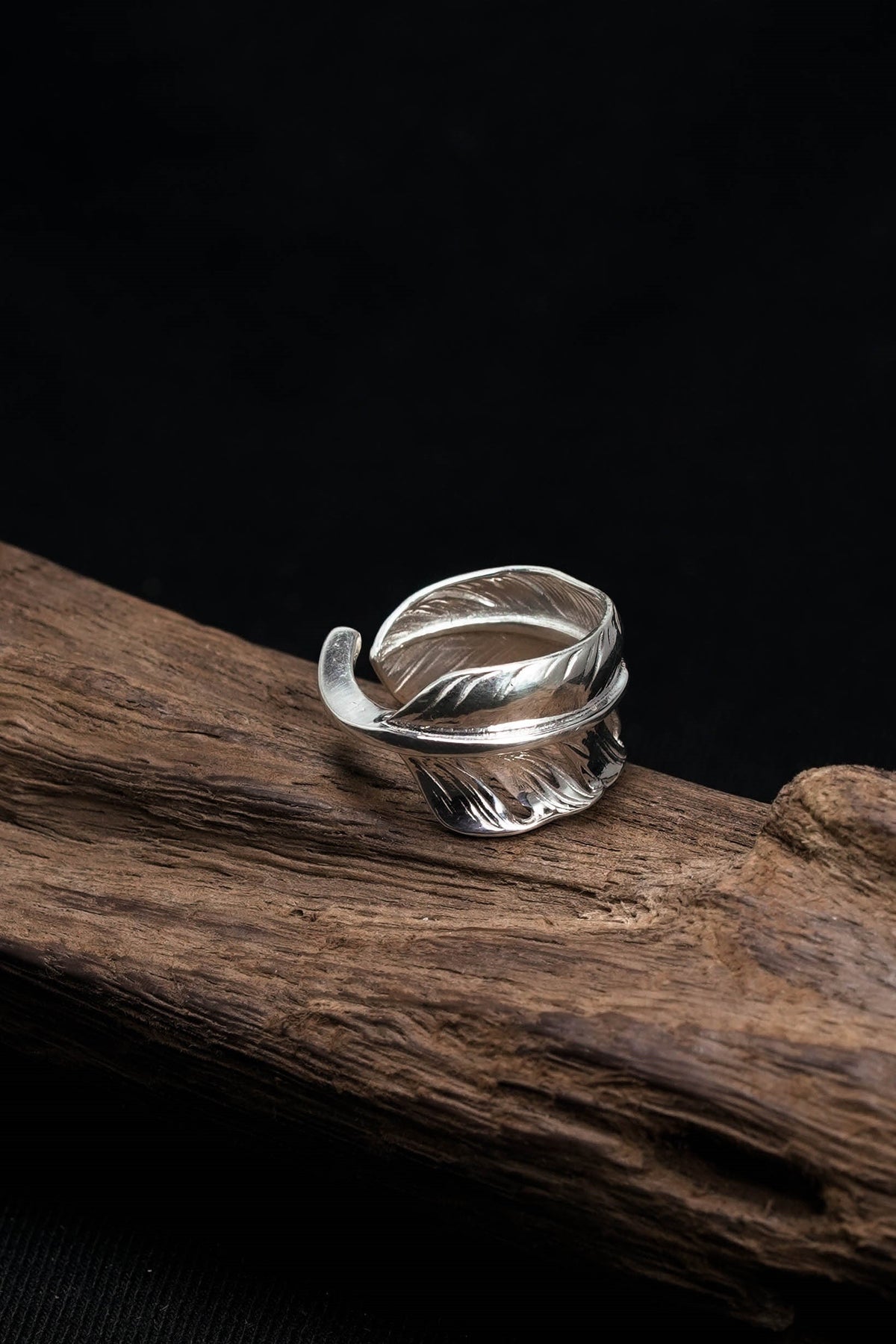 Silver Feather Ring